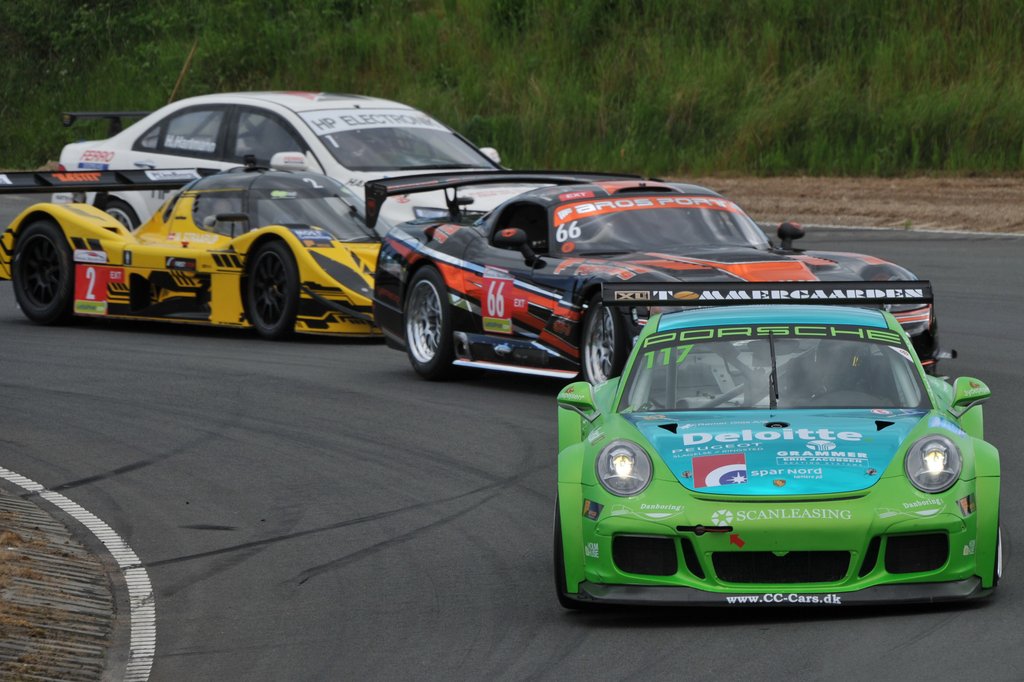 Mikkel O. Pedersen var suveræn på Ring Djursland, hvor han vandt alle tre løb i Special Saloon Car